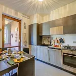 Apartament Casa Elisabetta 100m From - Happy