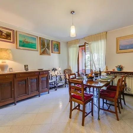 Casa Elisabetta 100m From - Happy 公寓