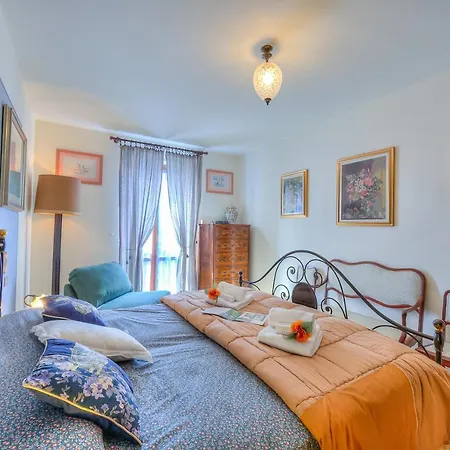 Casa Elisabetta 100m From - Happy 公寓 斯特雷萨